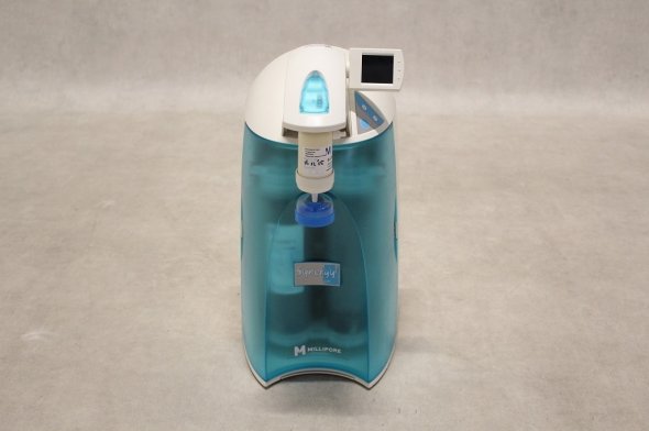 Millipore Synergy UV Water Purification System