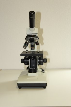  Monocular microscope