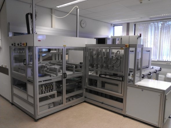 Sample pre-processing machine from Rohasys  