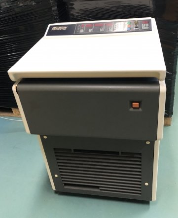 Hettich Rotixa/RP Centrifuge