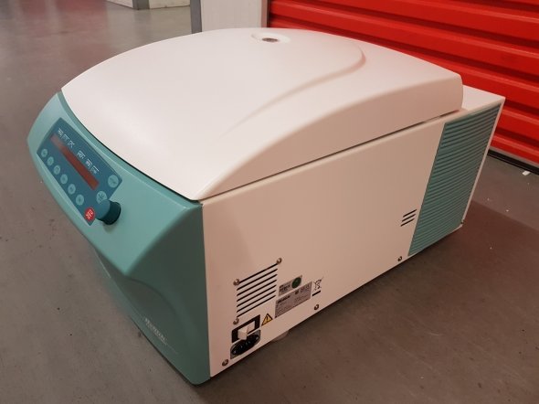 Hettich Rotina 380R Chilled Centrifuge